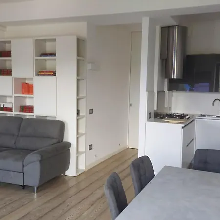 Lake Home Apartment